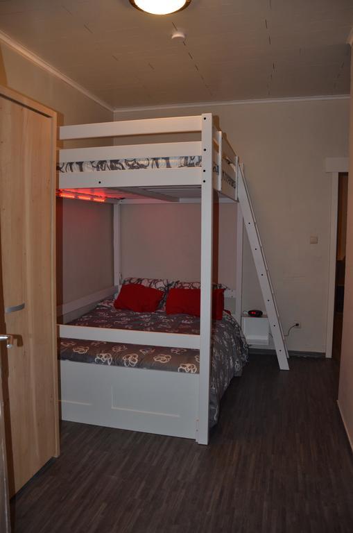Apartment Sariks Place Μπριζ Δωμάτιο φωτογραφία